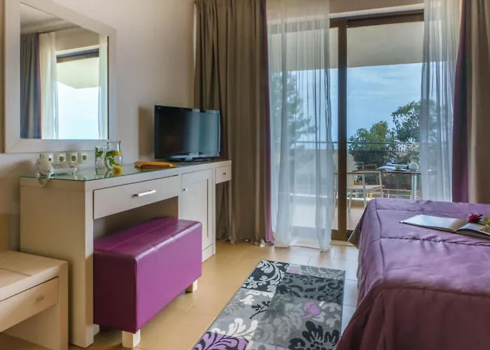 Rahoni Cronwell By Diomedes Group Hotel 5*