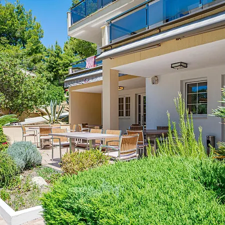 Hotel Rahoni Cronwell By Diomedes Group 5*