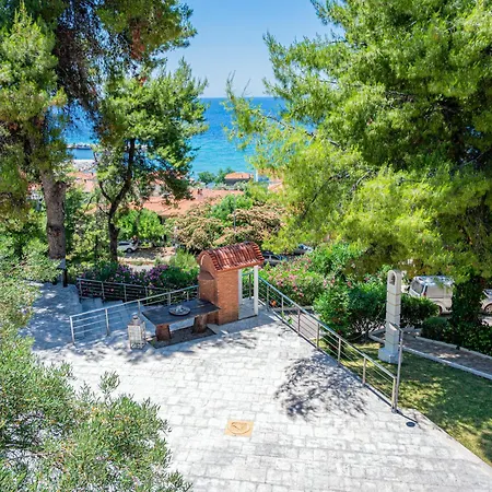 Hotel Rahoni Cronwell By Diomedes Group 5*